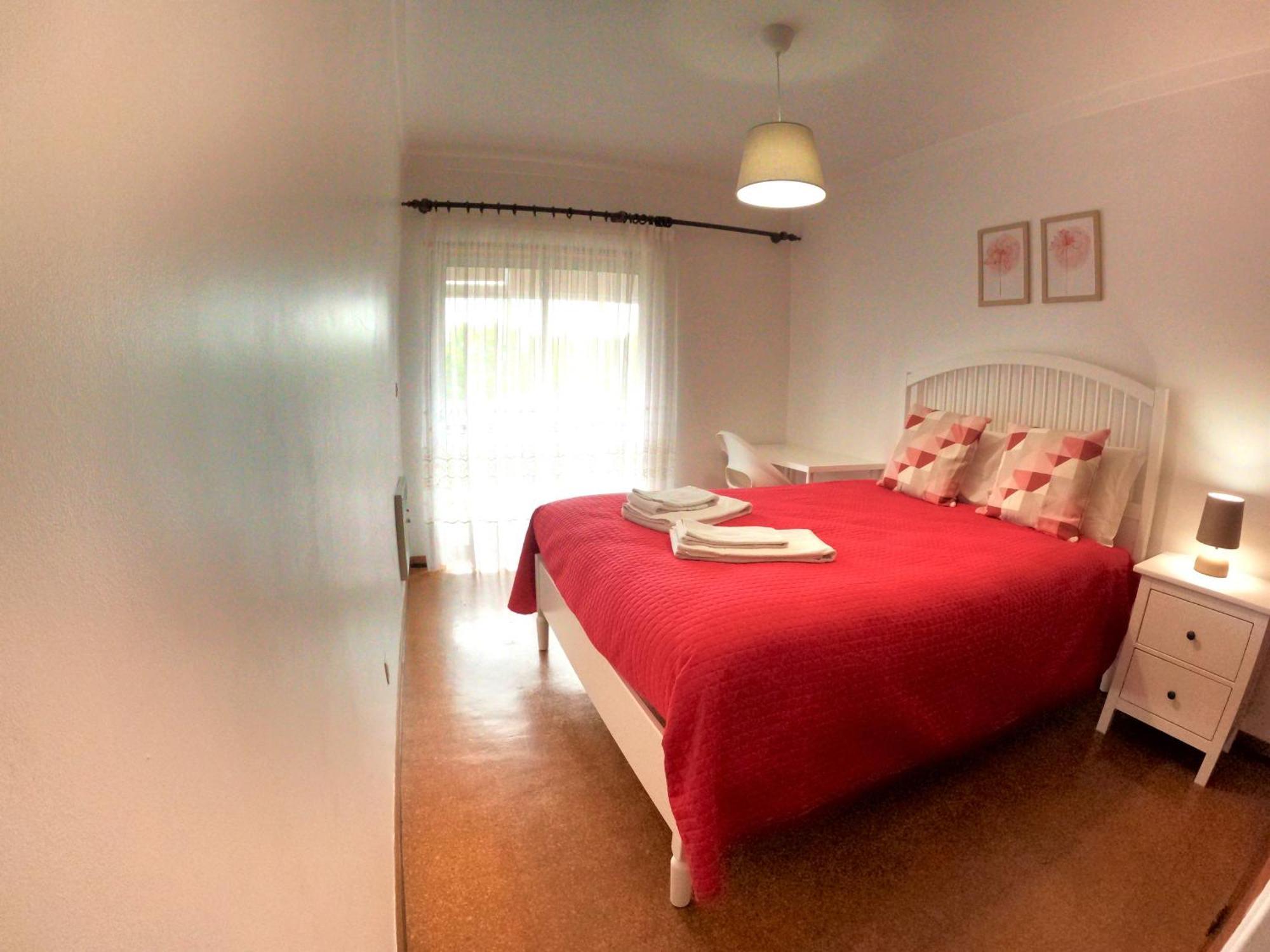 Carcavelos Very Spacious 3 Bedroom Apartment Cascais サン・ドミンゴス・デ・ラナ エクステリア 写真